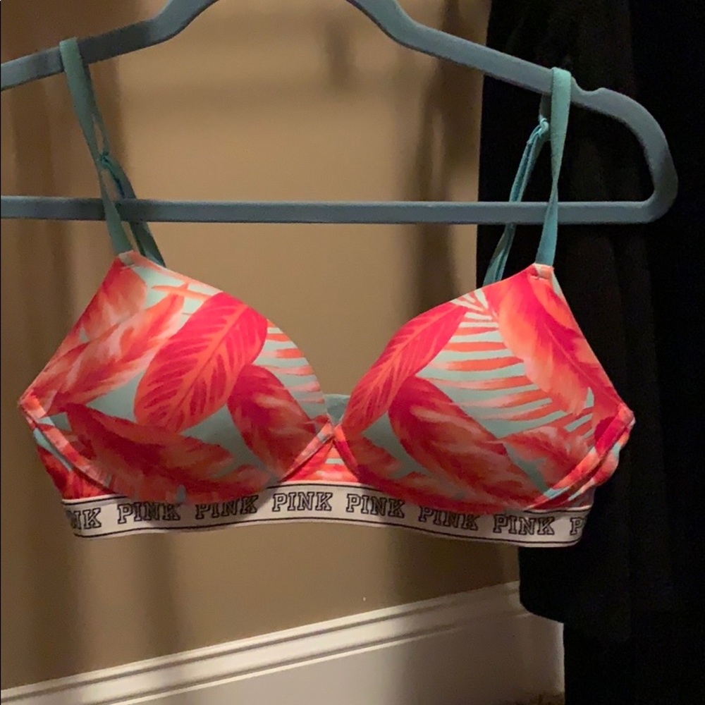 PINK WEAR EVERYWHERE BRA